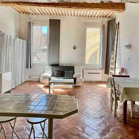 Appartement De Charme Au Coeur D'Aix Aix-en-Provence Exteriör bild