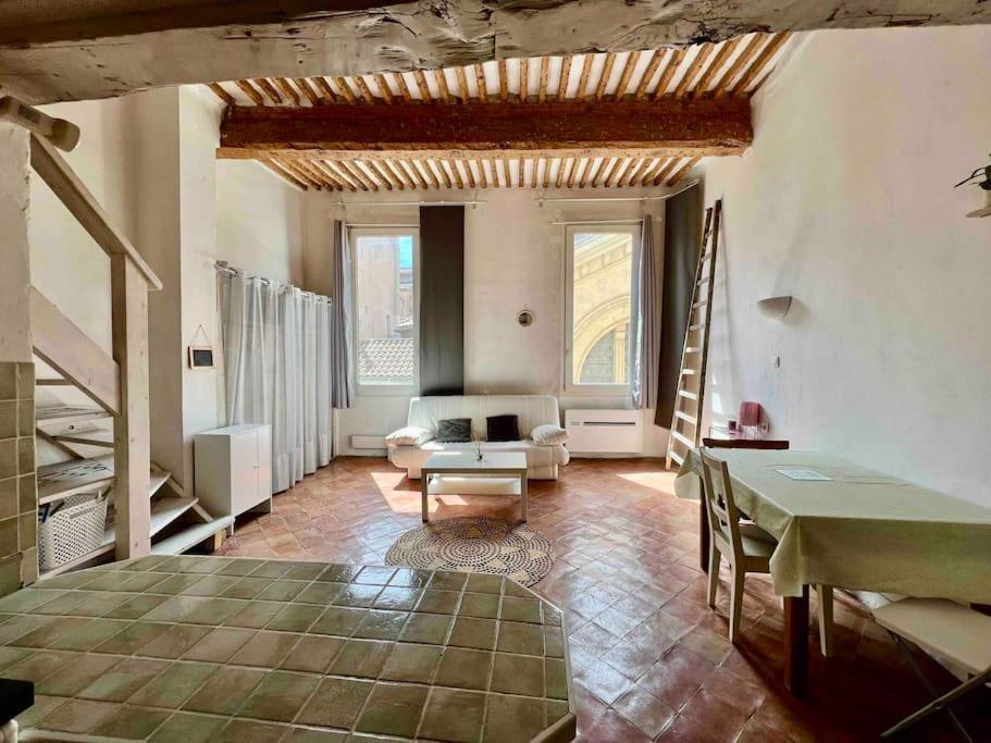 Appartement De Charme Au Coeur D'Aix Aix-en-Provence Exteriör bild